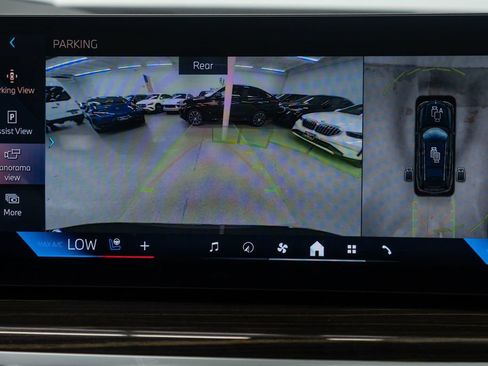 Used 2026 BMW X7 xDrive40i AWD/4WD image 28