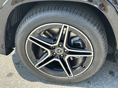 New 2026 Mercedes-Benz GLS 450 4MATIC image 13