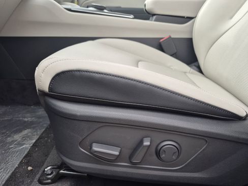 New 2026 Kia Sportage EX image 11