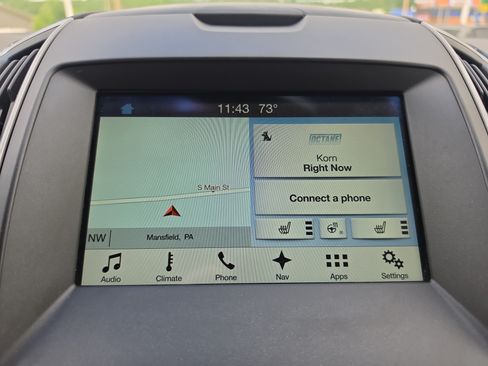 Used 2017 Ford Edge SEL w/ Equipment Group 201A AWD/4WD image 26