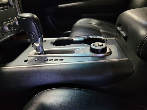 Used 2020 Nissan Pathfinder SL AWD/4WD image 26