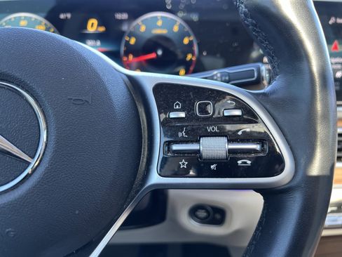 Certified 2021 Mercedes-Benz GLE 350 4MATIC image 20