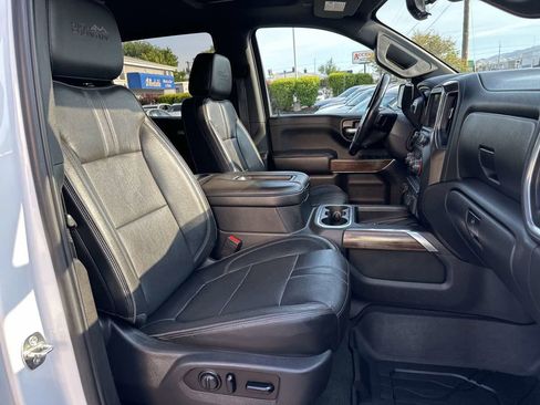 Used 2021 Chevrolet Silverado 1500 High Country image 22