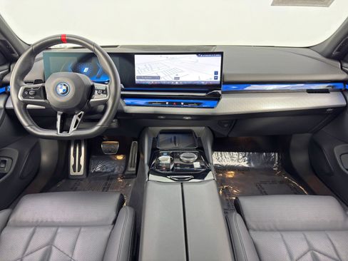 Used 2024 BMW i5 M60 w/ Premium Package image 13