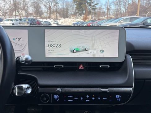 Used 2022 Hyundai Ioniq 5 SE image 19