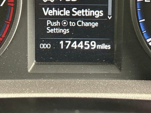 Used 2017 Toyota RAV4 XLE image 13