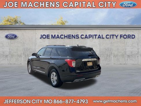 Certified 2023 Ford Explorer XLT w/ Equipment Group 202A image 7