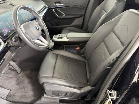 Used 2025 BMW X1 xDrive28i AWD/4WD image 7