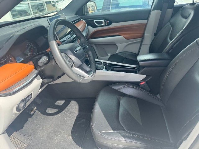 Used 2024 Jeep Compass Limited AWD/4WD image 14