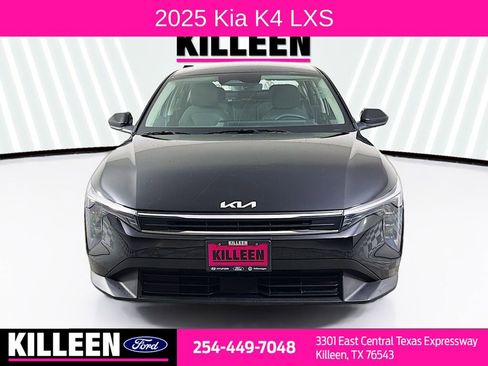 Used 2025 Kia K4 FWD image 2