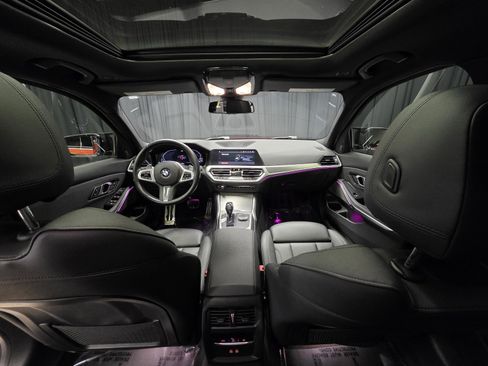 Used 2021 BMW 330i 330i w/ M Sport Package image 2