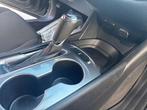 Used 2018 Chevrolet Malibu LS FWD image 25