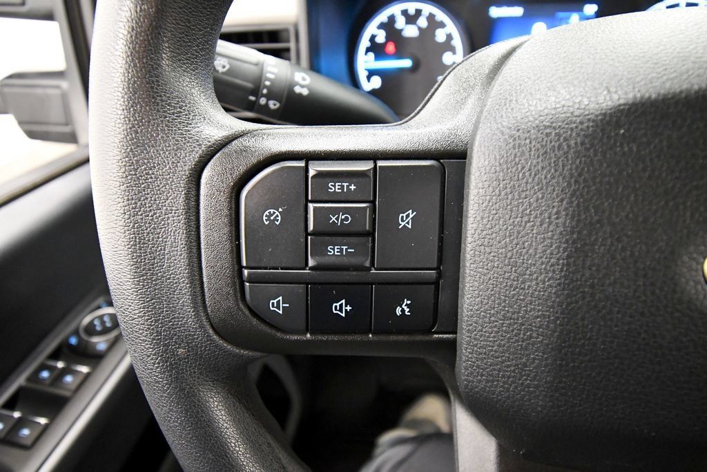 Used 2024 Ford F350 XLT w/ FX4 Off-Road Package AWD/4WD image 19