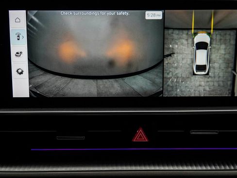 Used 2024 Hyundai Ioniq 6 Limited image 30