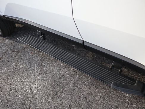 Used 2024 Lexus GX 550 550 Luxury+ 4D Sport Utility image 17