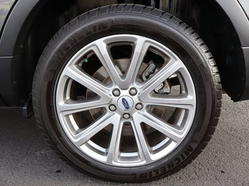 Used 2016 Ford Explorer Limited image 44