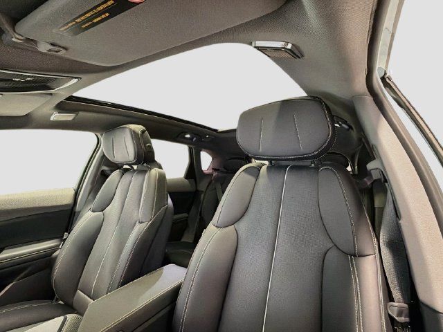 Certified 2025 Cadillac Optiq Sport 2 AWD/4WD image 20