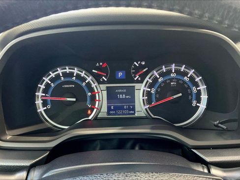 Used 2017 Toyota 4Runner Limited image 21