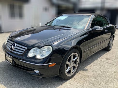 Used 2005 Mercedes-Benz CLK 320 Cabriolet image 7