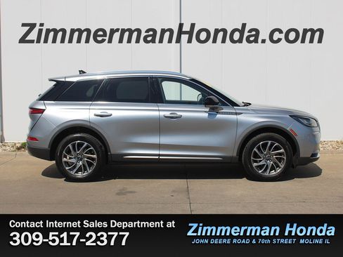 Used 2021 Lincoln Corsair AWD image 1
