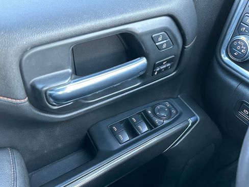 Used 2021 GMC Sierra 1500 AT4 image 32