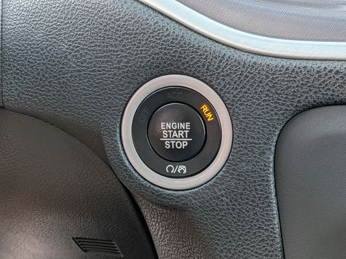 Used 2019 Dodge Charger R/T RWD image 28