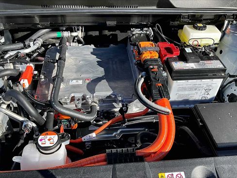 New 2026 Subaru Solterra Premium image 16