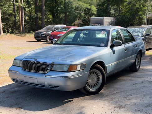 Used 2002 Mercury Grand Marquis LS RWD image 1