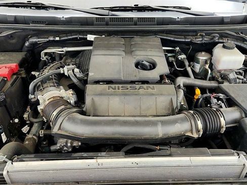 Used 2025 Nissan Frontier Pro-X RWD image 24