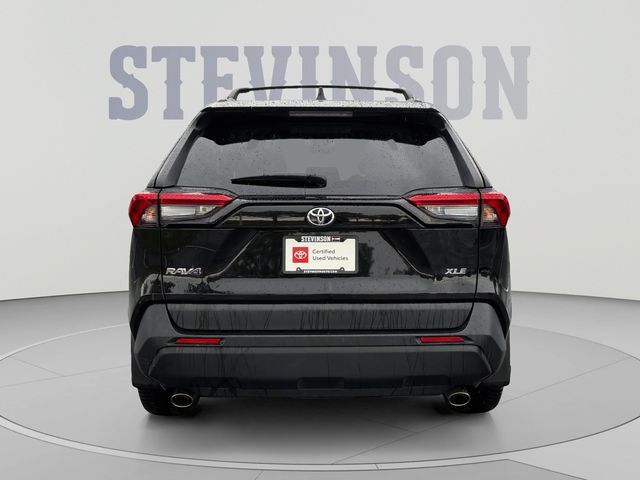 Certified 2023 Toyota RAV4 XLE Premium FWD image 4