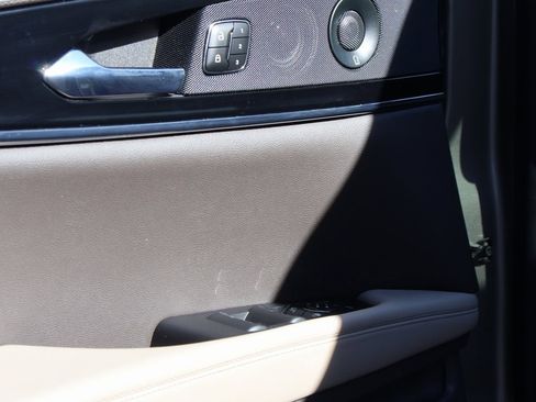 Used 2023 Lincoln Nautilus Reserve w/ Equipment Group 201A image 23