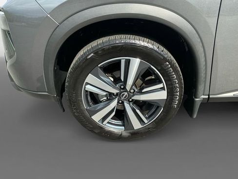 Used 2024 Nissan Rogue SL w/ SL Premium Package AWD/4WD image 15