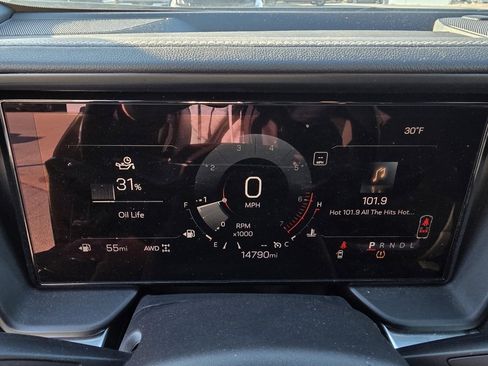 Used 2025 GMC Terrain Elevation image 15