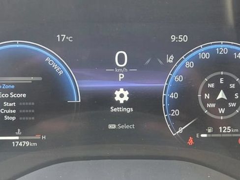 Used 2025 Toyota Sienna XSE AWD/4WD image 2