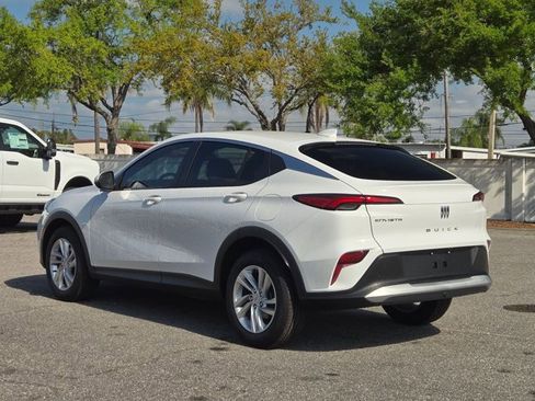 Used 2025 Buick Envista Preferred w/ Convenience I Package image 7