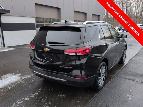 Used 2023 Chevrolet Equinox Premier image 4
