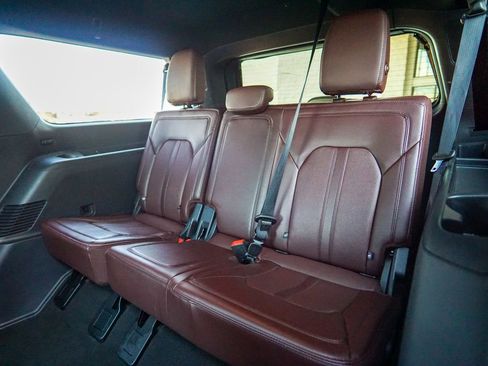 Used 2024 Ford Expedition Max Limited image 43