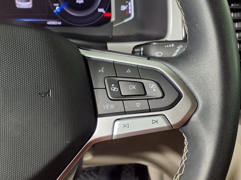 Used 2023 Volkswagen Atlas SE image 27