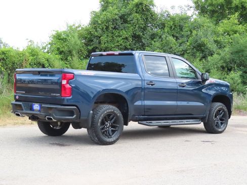 Certified 2020 Chevrolet Silverado 1500 Custom Trail Boss w/ Custom Convenience Package AWD/4WD image 3