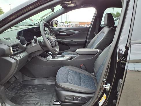 New 2026 Buick Envista Sport Touring w/ Convenience I Package FWD image 18