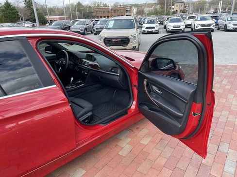 Used 2015 BMW 320i Sedan image 27