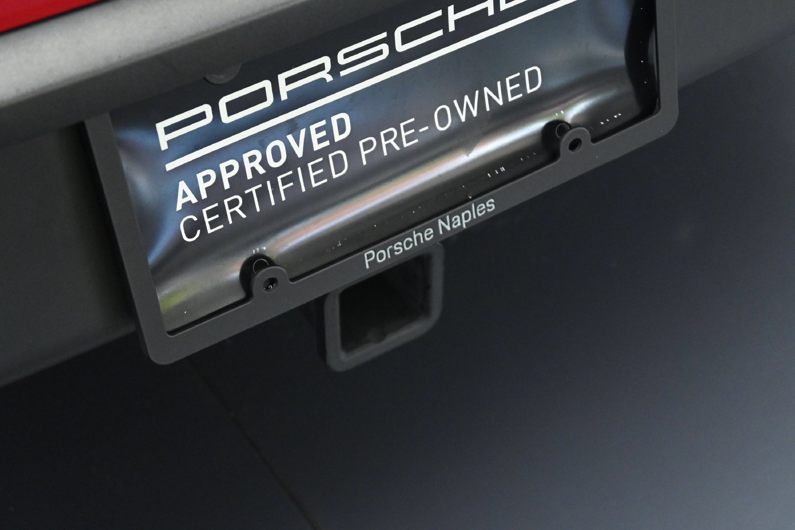 Certified 2025 Porsche Macan AWD/4WD image 31