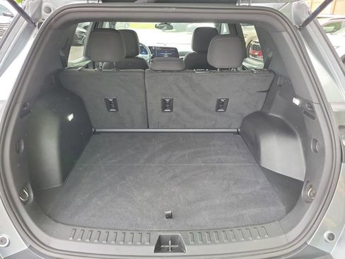 Used 2025 Chevrolet Equinox LT FWD image 10