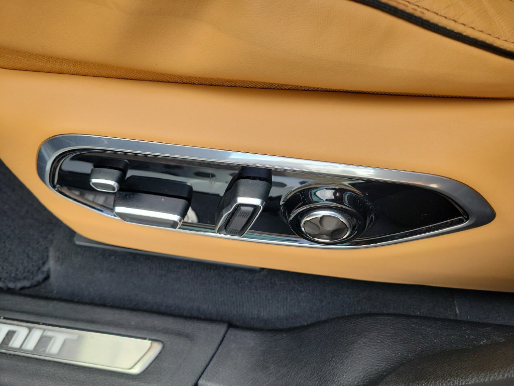 Used 2023 Jeep Grand Cherokee Summit RWD image 16