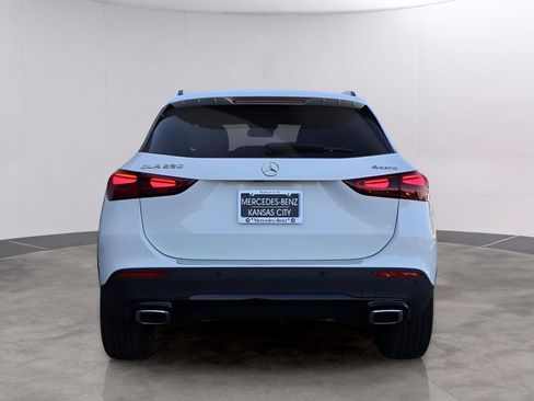 New 2026 Mercedes-Benz GLA 250 4MATIC image 6