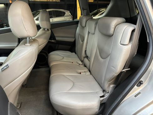 Used 2009 Toyota RAV4 Limited AWD/4WD image 10