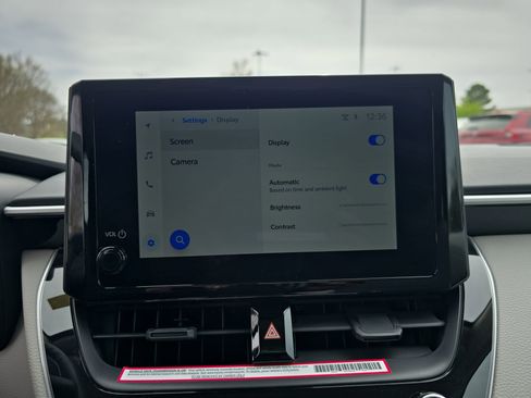 Used 2024 Toyota Corolla LE image 22