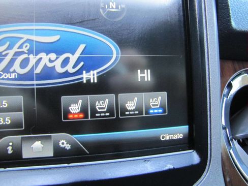 Used 2015 Ford F250 Lariat w/ Lariat Ultimate Package image 43