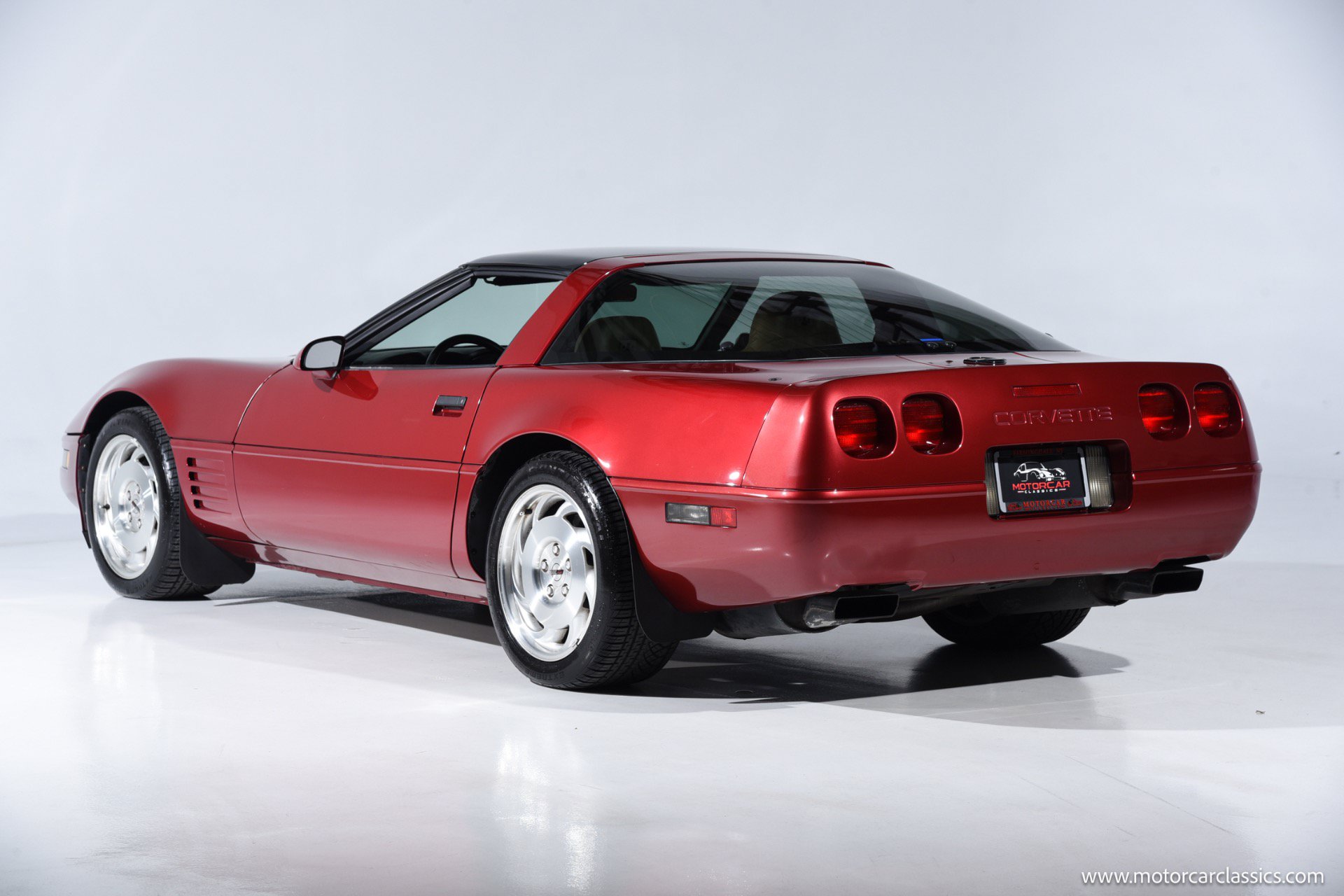 Used 1994 Chevrolet Corvette Coupe RWD image 4