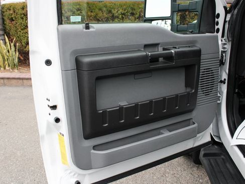 Used 2012 Ford F550 2WD Regular Cab Super Duty w/ PWR Equipment Group image 13